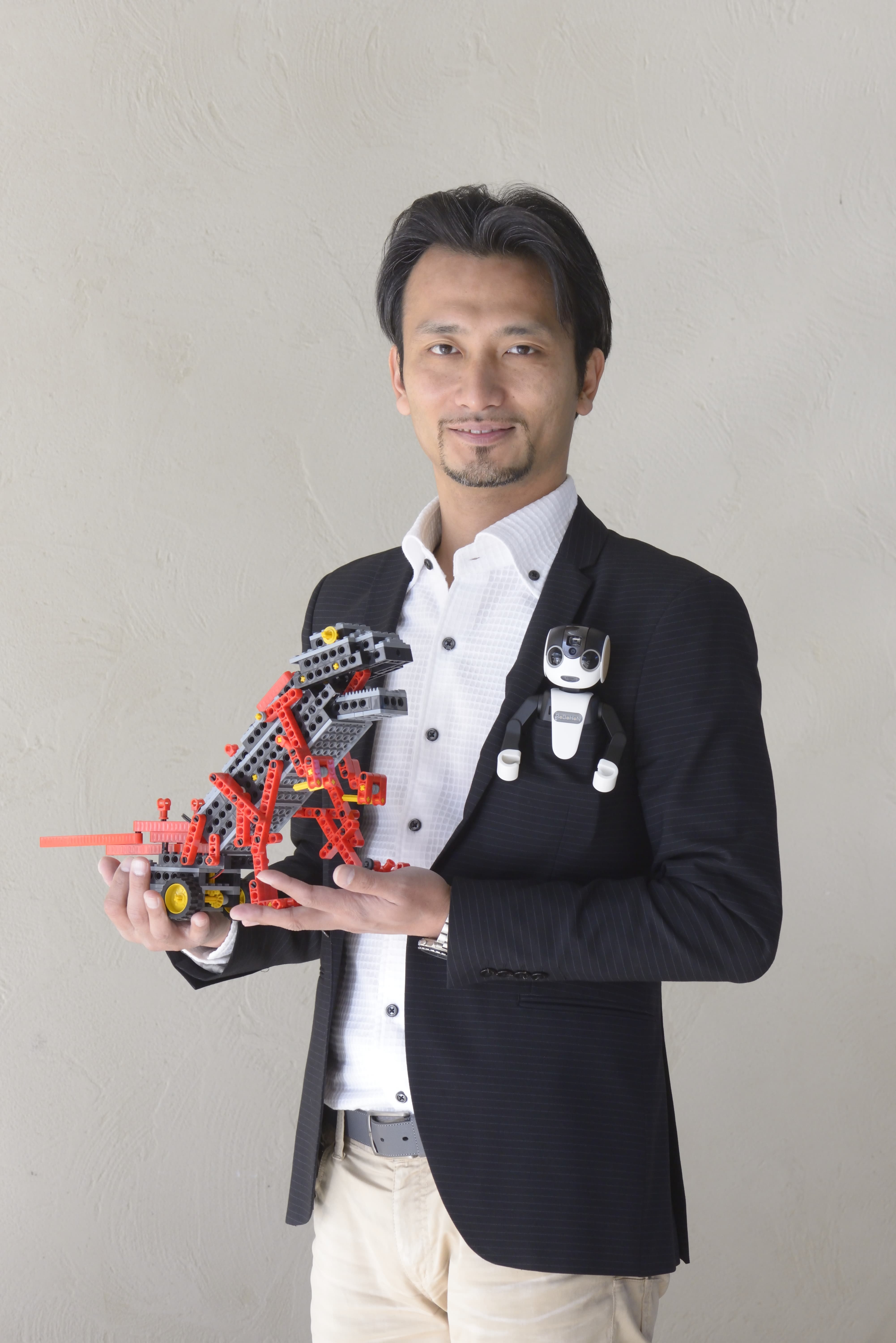 ロボットクリエーター 高橋智隆先生